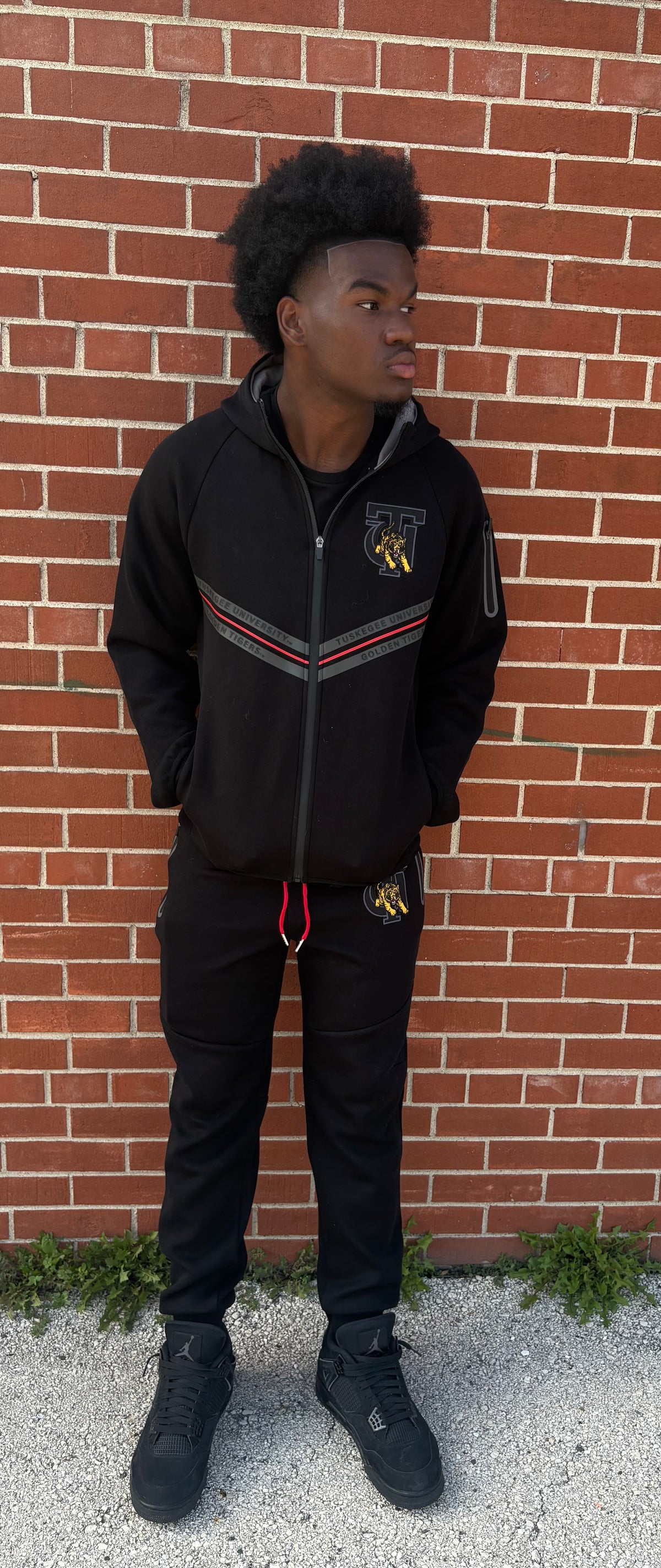 Skegee-Tech Jogging Suit