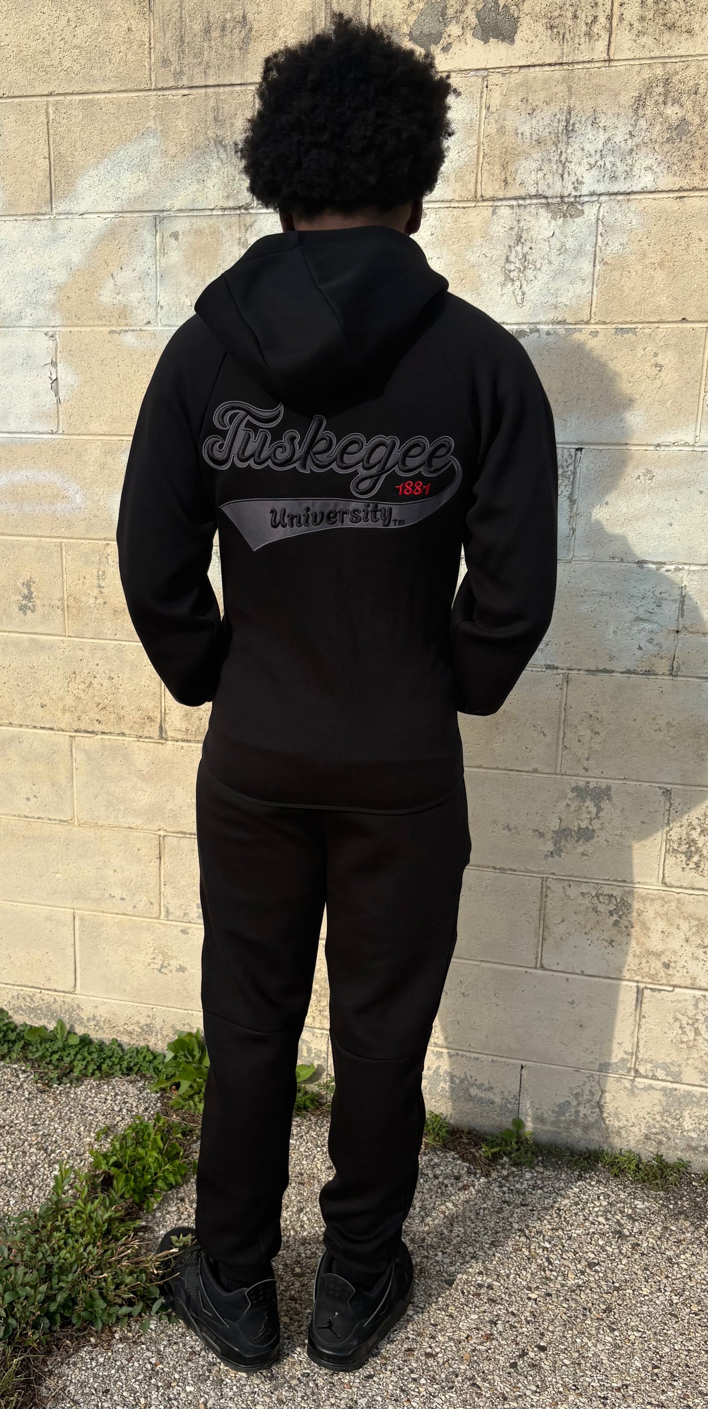 Skegee-Tech Jogging Suit